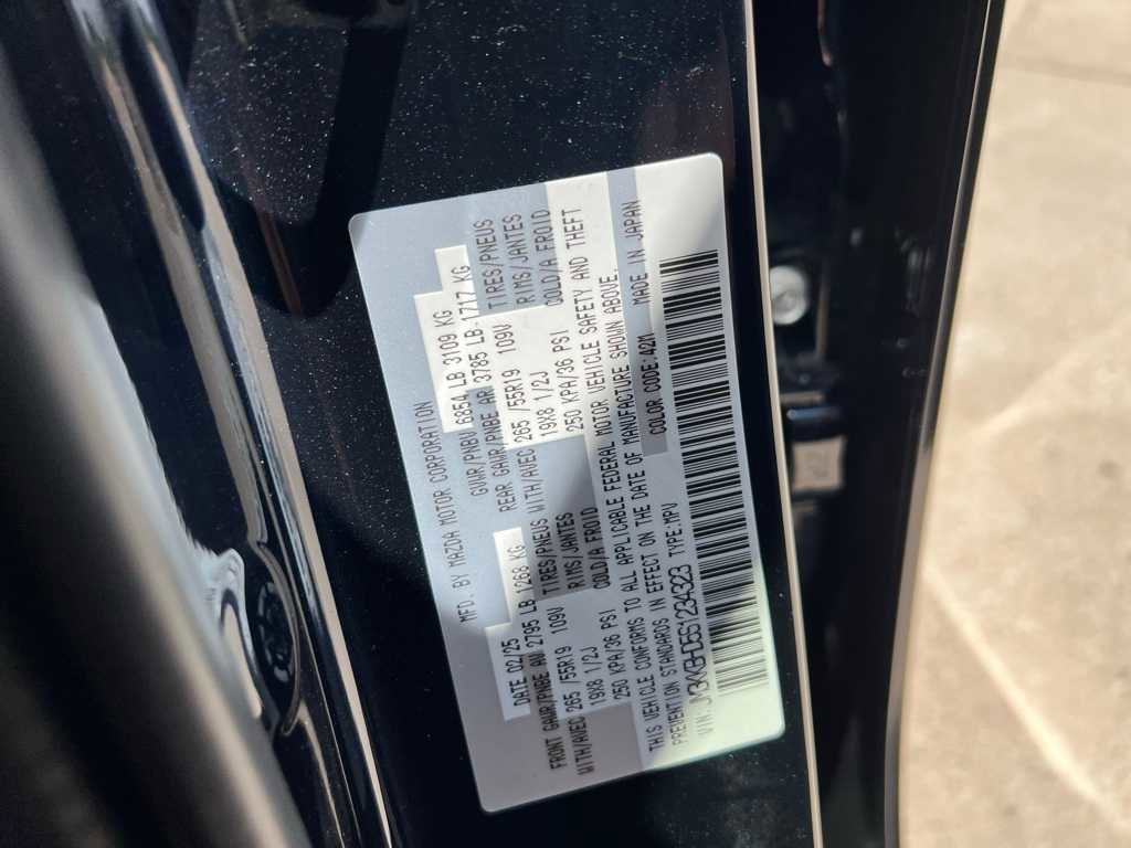 Certified 2025 MAZDA CX-90 3.3 Turbo w/ Preferred Package image 35