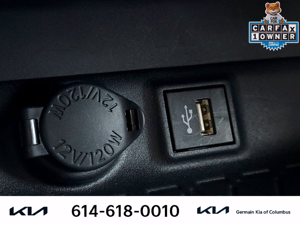 Used 2025 Toyota RAV4 XLE AWD/4WD image 31