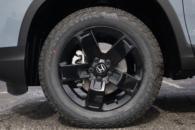 New 2026 Honda Ridgeline Black Edition image 9