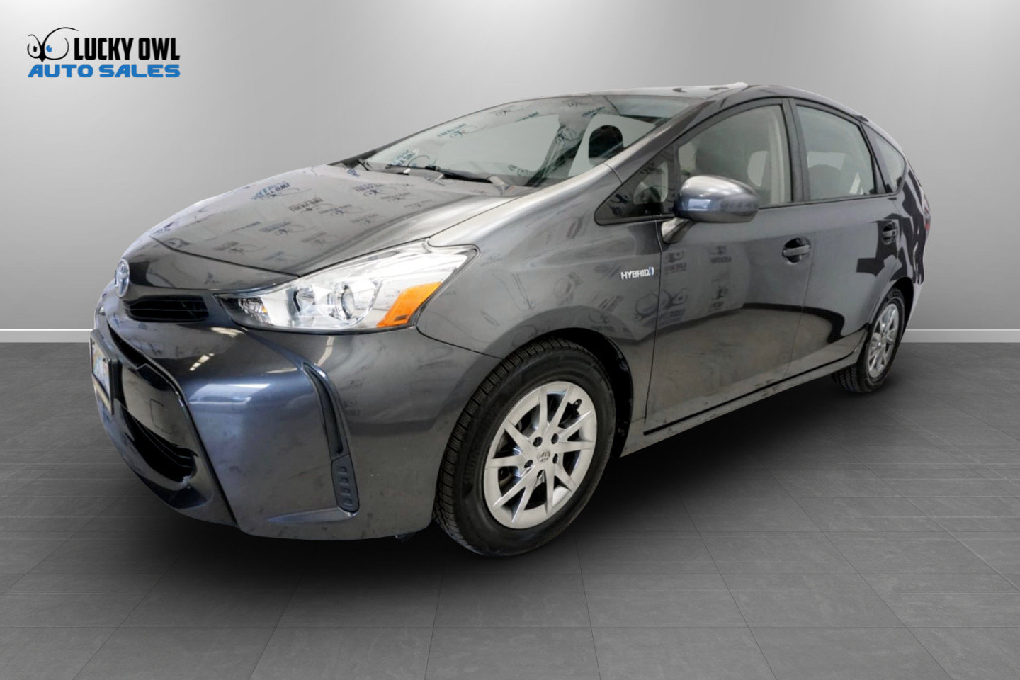 Used 2017 Toyota Prius V Two FWD image 26