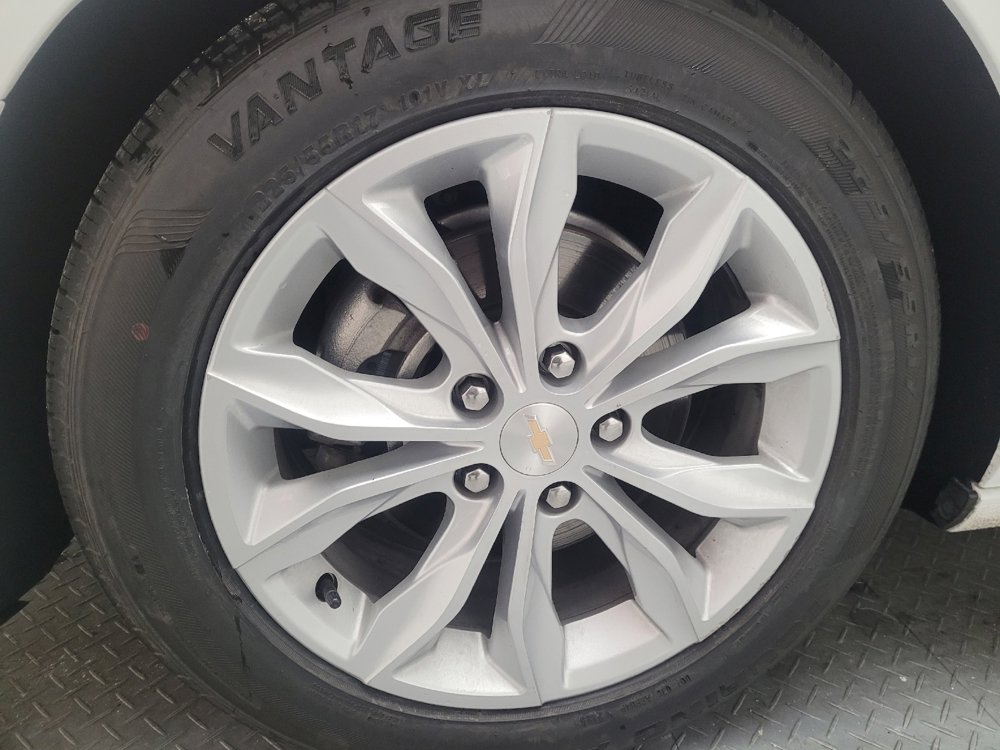 Used 2024 Chevrolet Malibu LT image 31