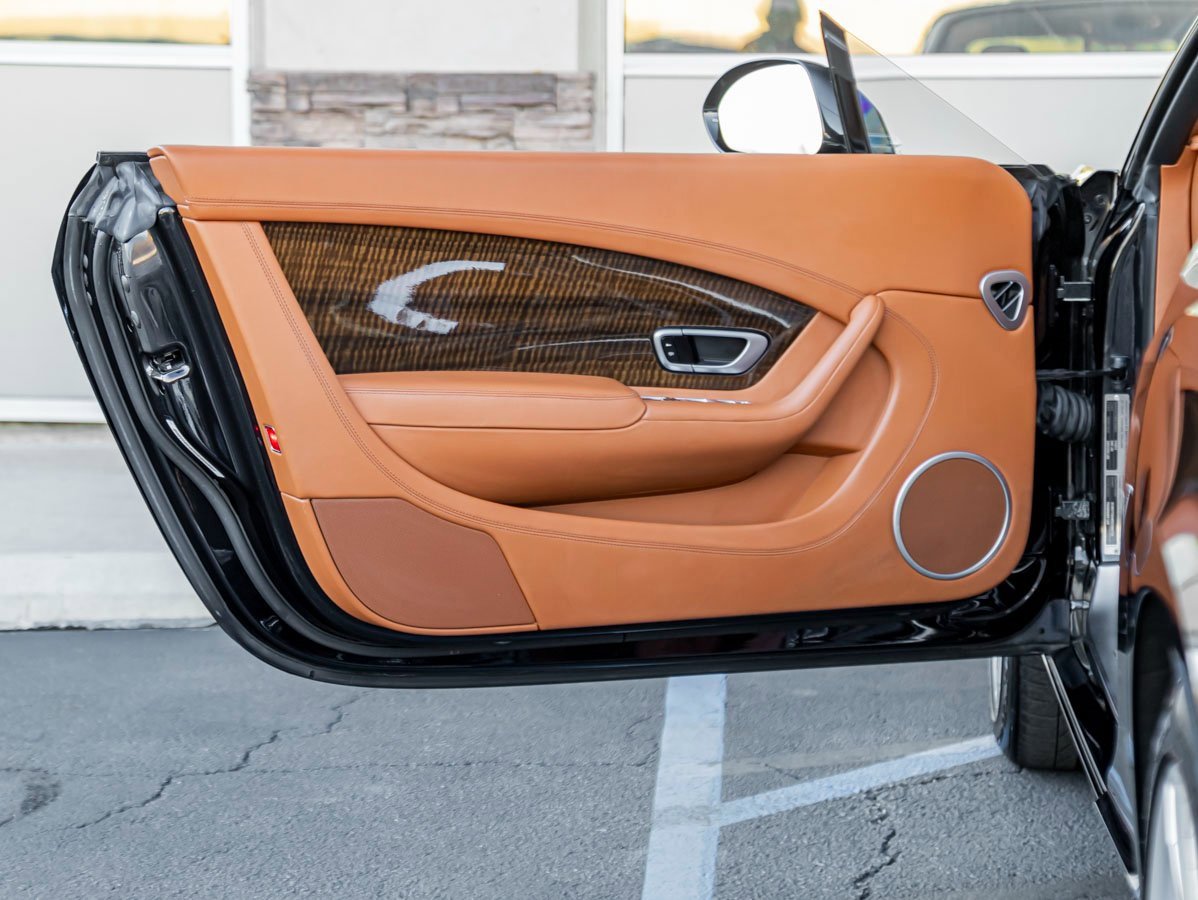 Used 2013 Bentley Continental GT image 17