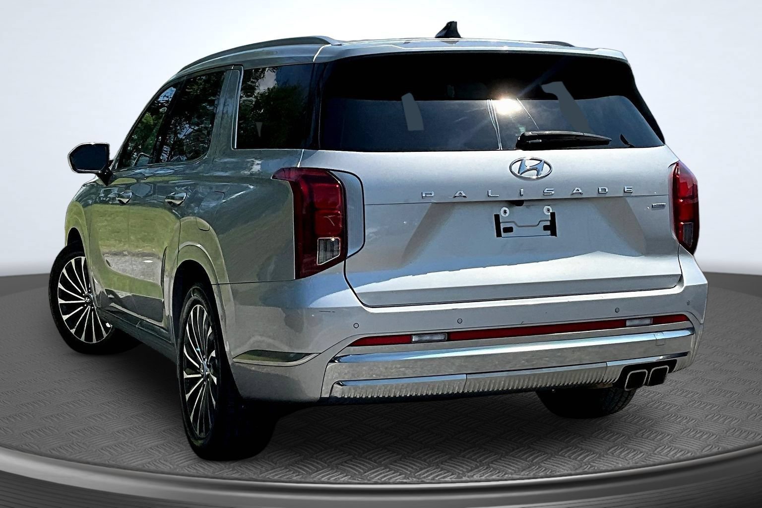 Used 2023 Hyundai Palisade Calligraphy AWD/4WD image 3