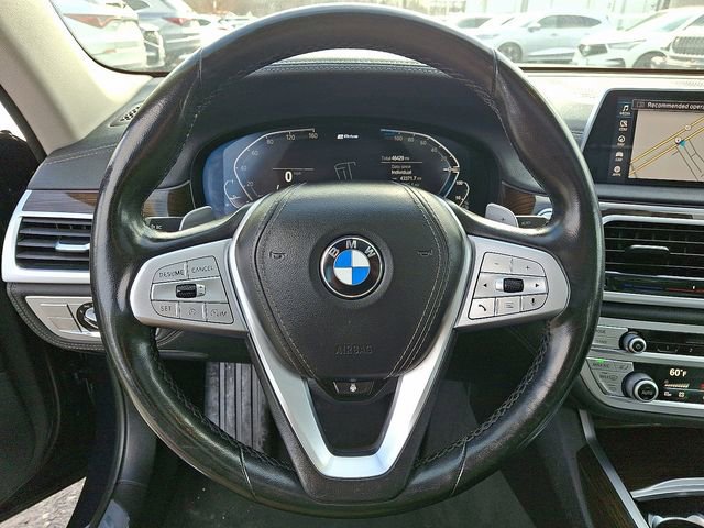 Used 2020 BMW 745e xDrive image 21