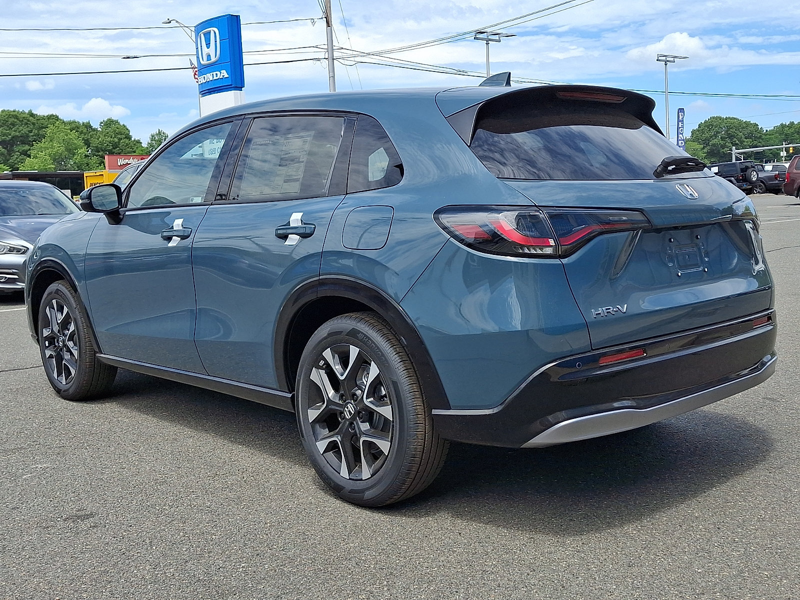 New 2027 Honda HR-V EX-L image 4