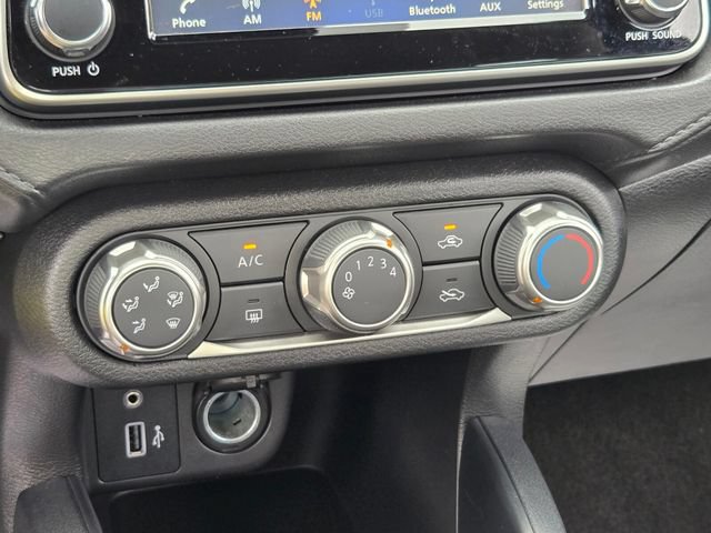 Used 2023 Nissan Versa S w/ S Plus Package FWD image 28
