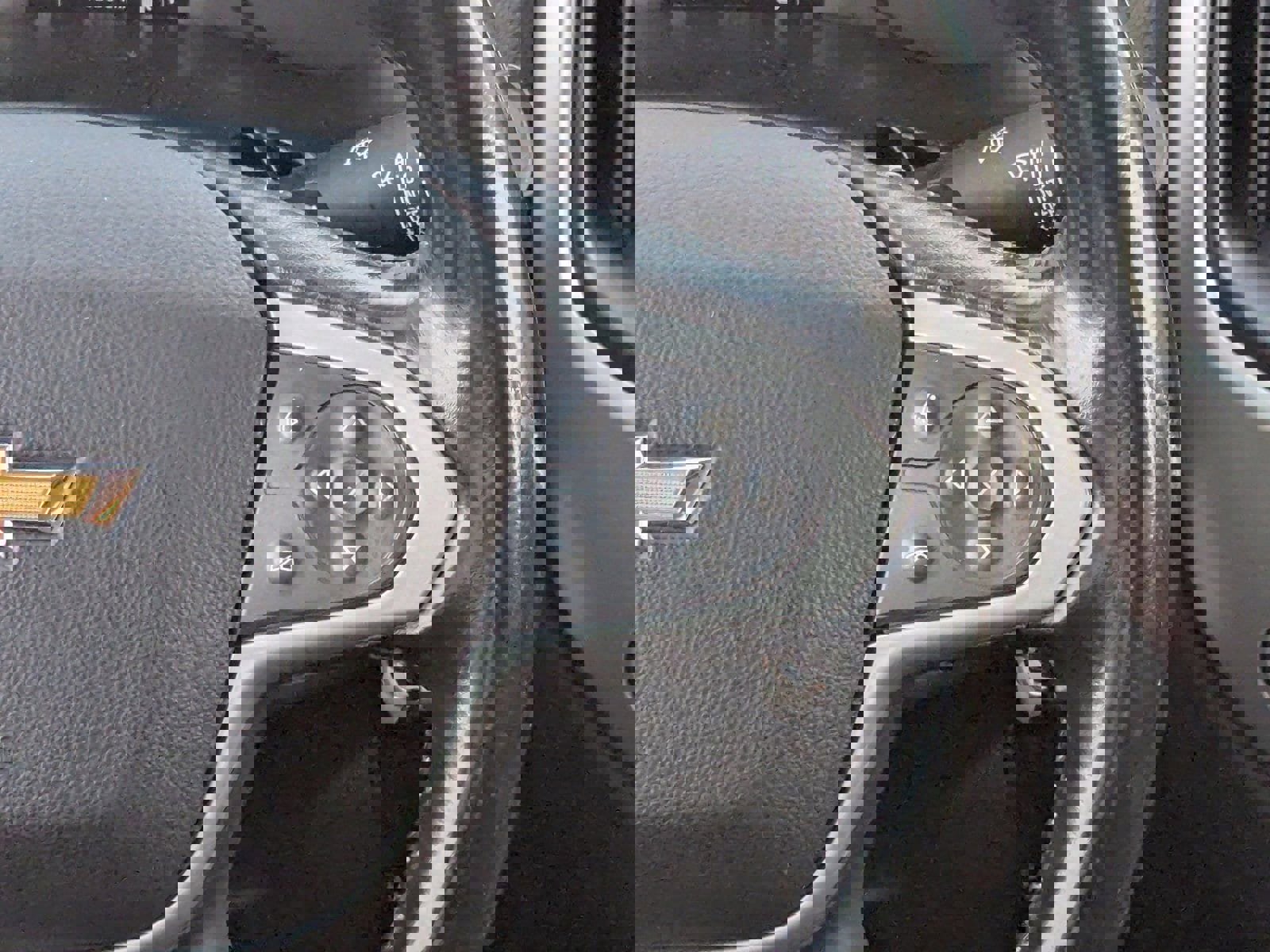 Used 2022 Chevrolet Colorado LT w/ LT Convenience Package image 21