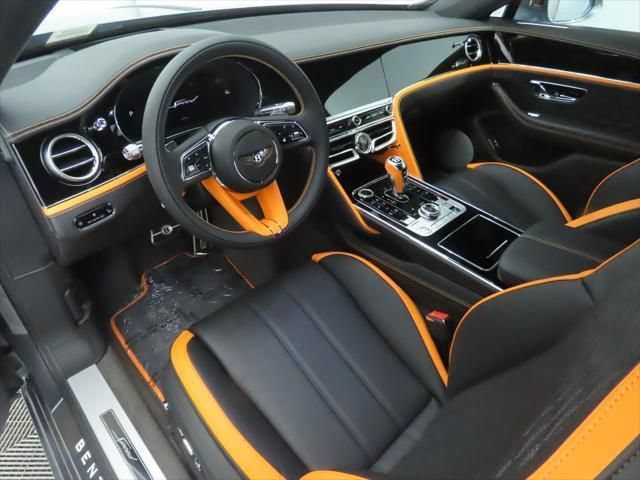Used 2025 Bentley Flying Spur Plug-In Hybrid AWD/4WD image 9