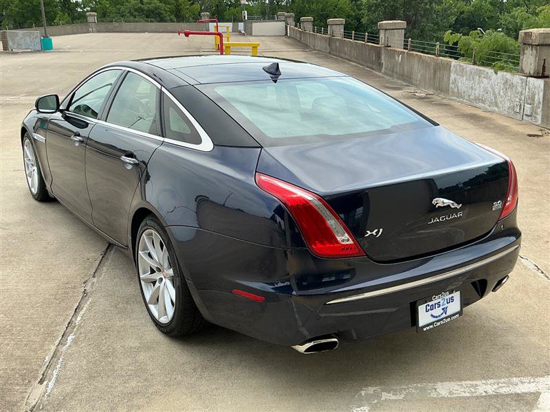 Used 2014 Jaguar XJ AWD image 4