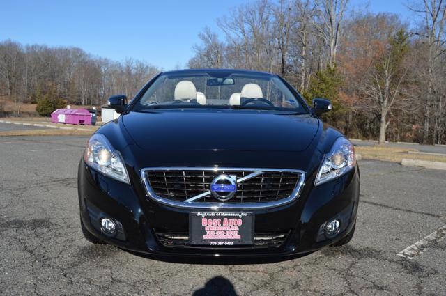 Used 2011 Volvo C70 T5 w/ Convenience Pkg image 2