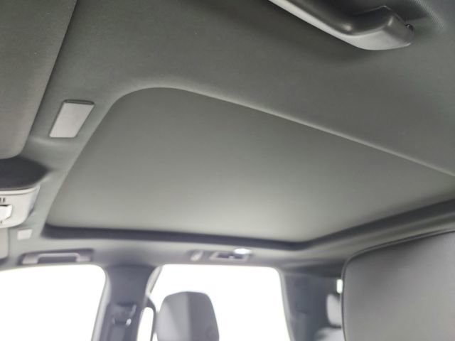 New 2026 GMC Yukon Denali w/ Sun & Power Step Package RWD image 23