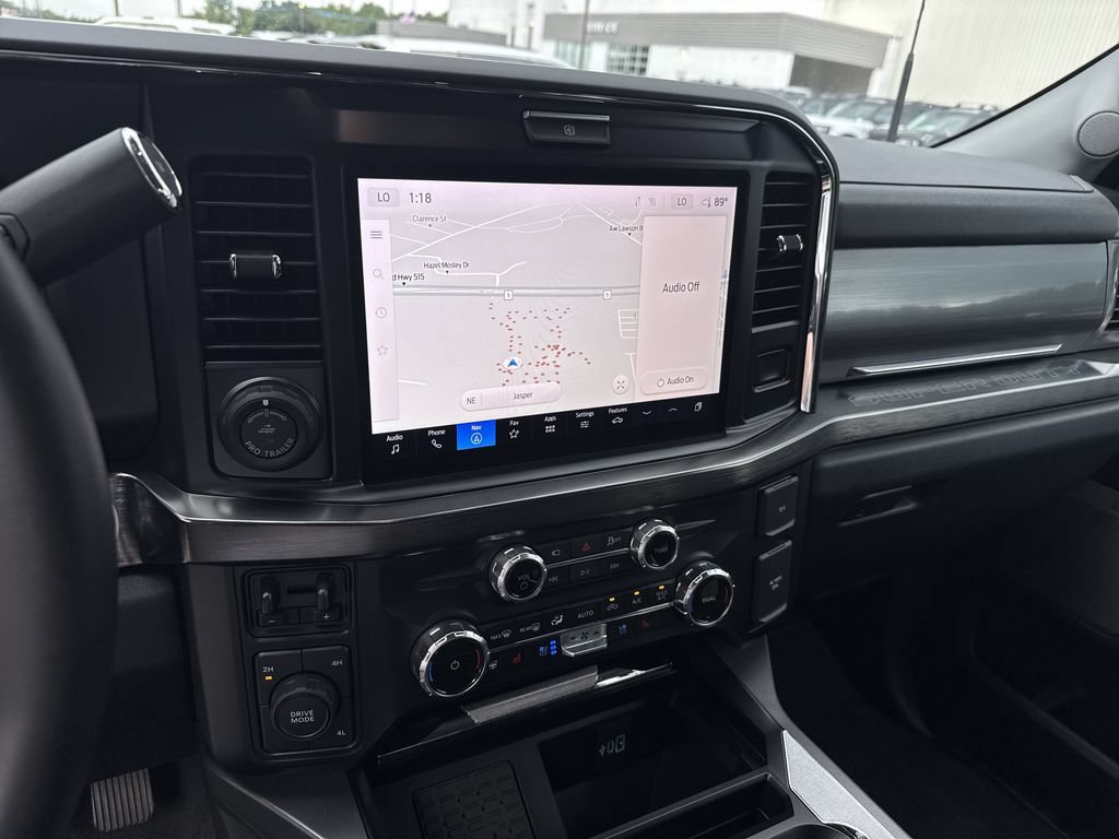 Used 2025 Ford F350 Lariat w/ Lariat Ultimate Package AWD/4WD image 30