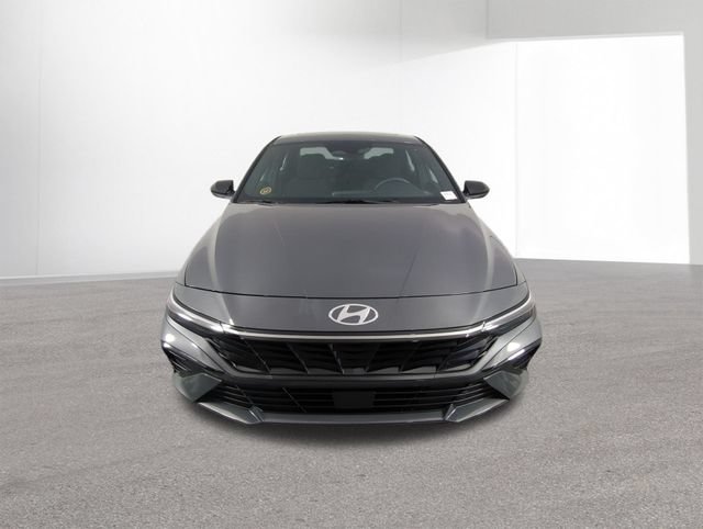 New 2026 Hyundai Elantra SEL Sport Premium FWD image 15