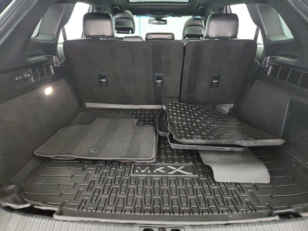 Used 2017 Lincoln MKX Reserve w/ Driver Assistance Package image 33