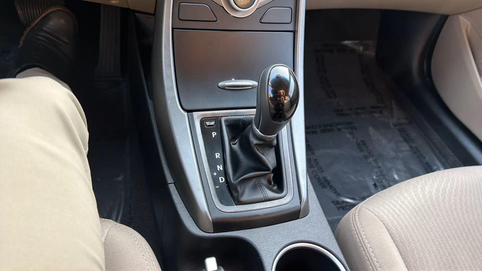 Used 2016 Hyundai Elantra SE w/ Option Group 02 image 14