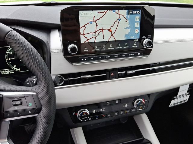 New 2025 Mitsubishi Outlander SEL image 13