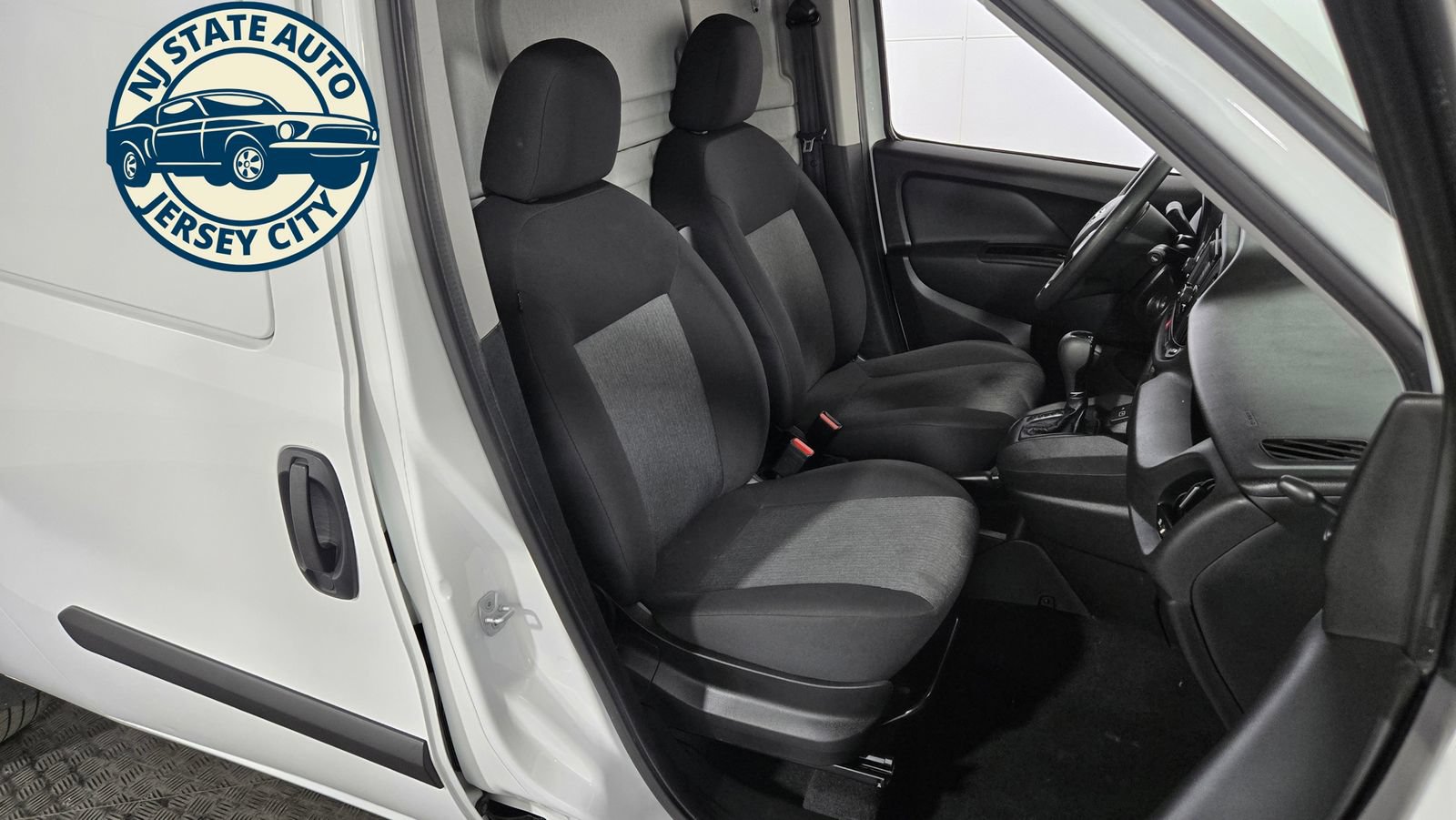 Used 2022 RAM ProMaster City Tradesman FWD image 29
