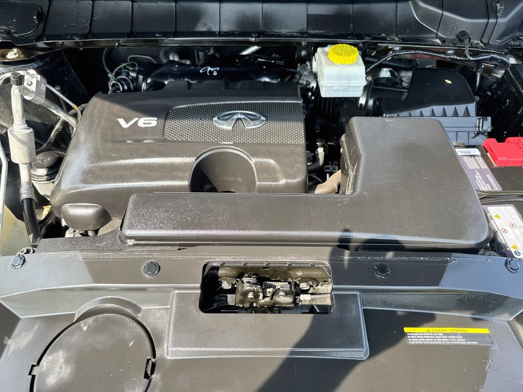 Used 2024 INFINITI QX60 Pure FWD image 32