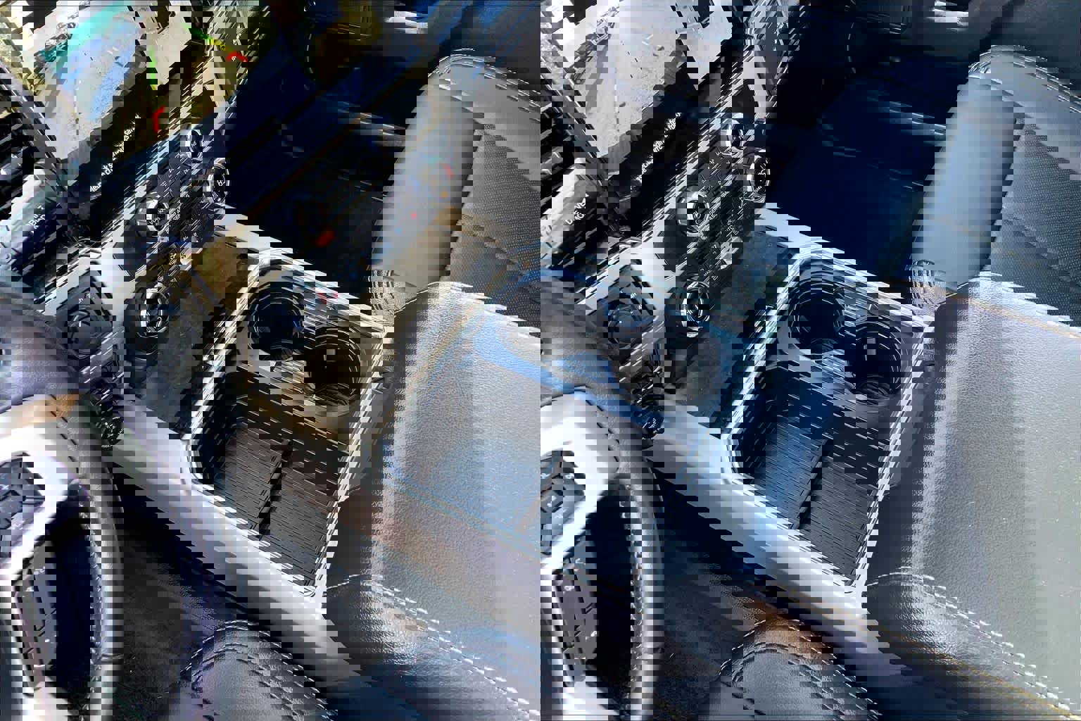 Used 2022 Ford F250 Lariat w/ Tremor Off-Road Package image 13