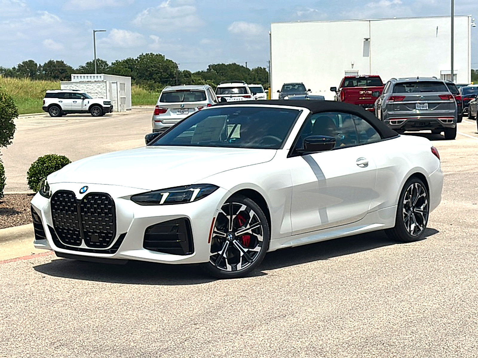 New 2027 BMW 430i Convertible w/ M Sport Package RWD image 2