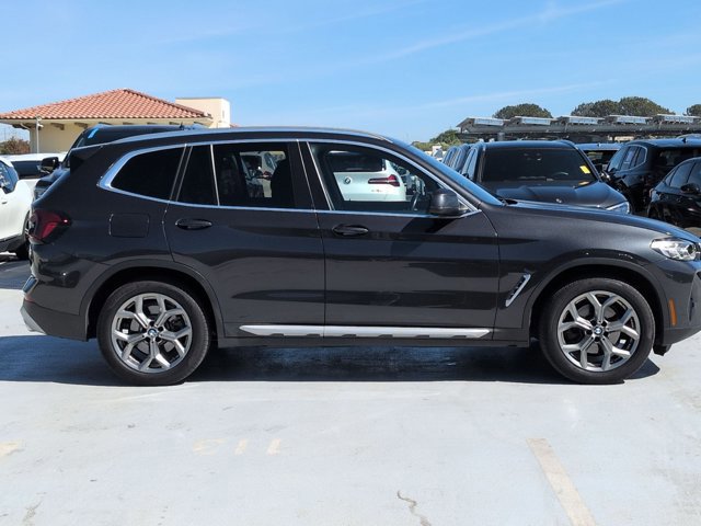 Used 2022 BMW X3 xDrive30i w/ Convenience Package image 4