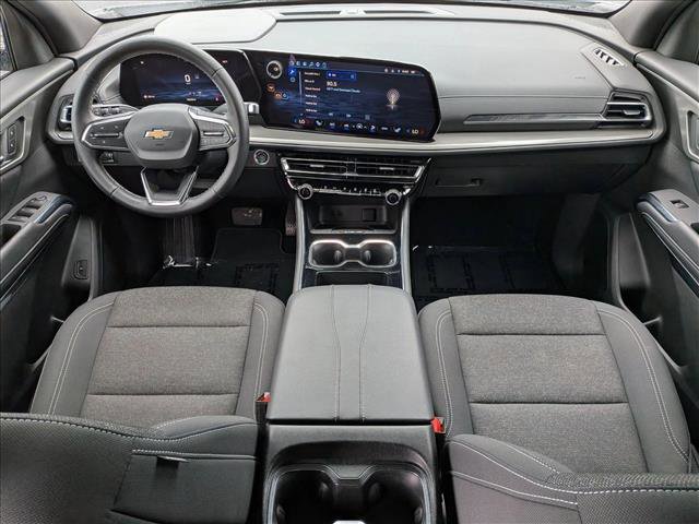 Used 2026 Chevrolet Traverse LT FWD image 18
