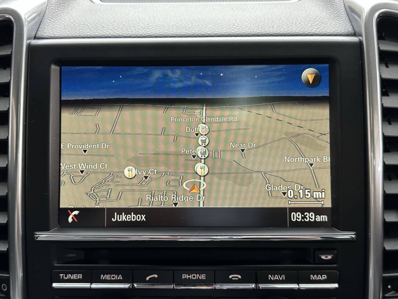 Used 2014 Porsche Cayenne Diesel AWD/4WD image 29
