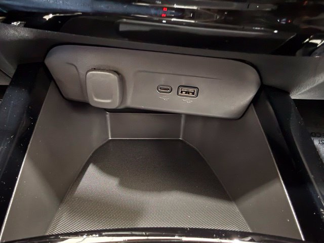New 2026 Chevrolet Trax LT w/ Driver Confidence Package FWD image 35