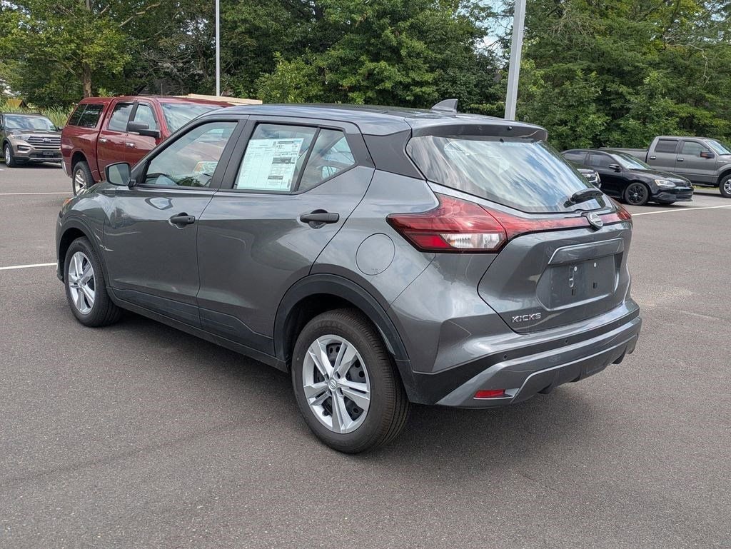 New 2025 Nissan Kicks Play S image 30