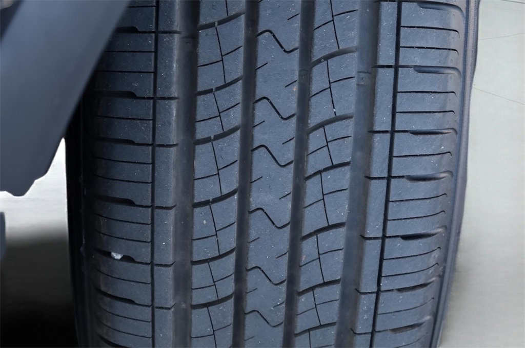 Certified 2022 Toyota Highlander XLE image 47