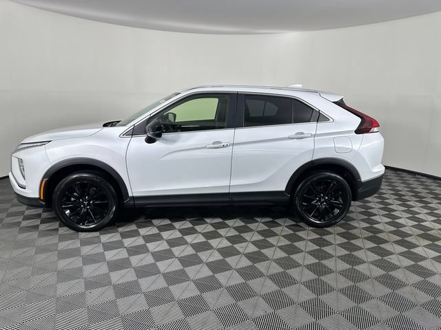 Used 2024 Mitsubishi Eclipse Cross LE AWD/4WD image 28