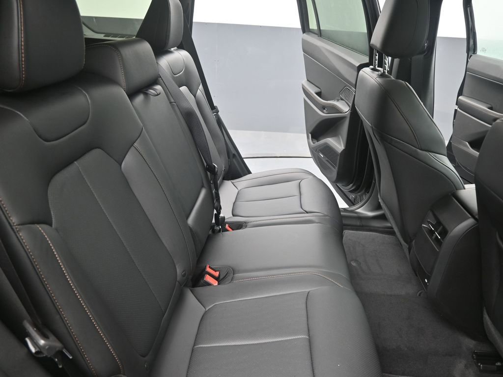 New 2026 Jeep Cherokee Limited AWD/4WD image 29