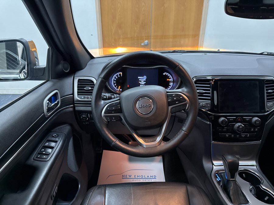 Used 2020 Jeep Grand Cherokee Limited AWD/4WD image 7