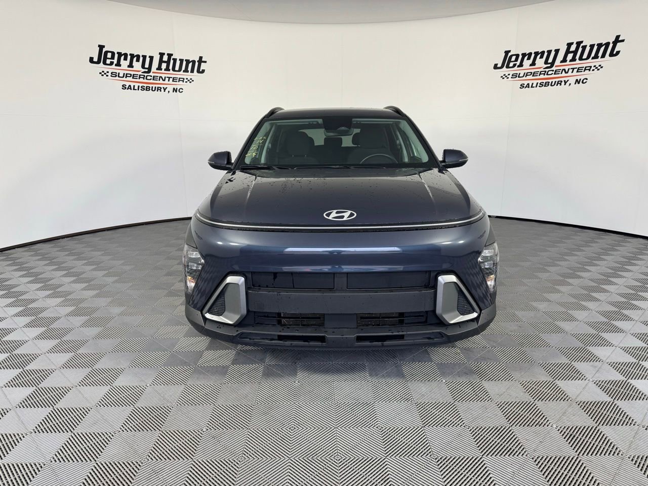 Used 2025 Hyundai Kona SEL image 6