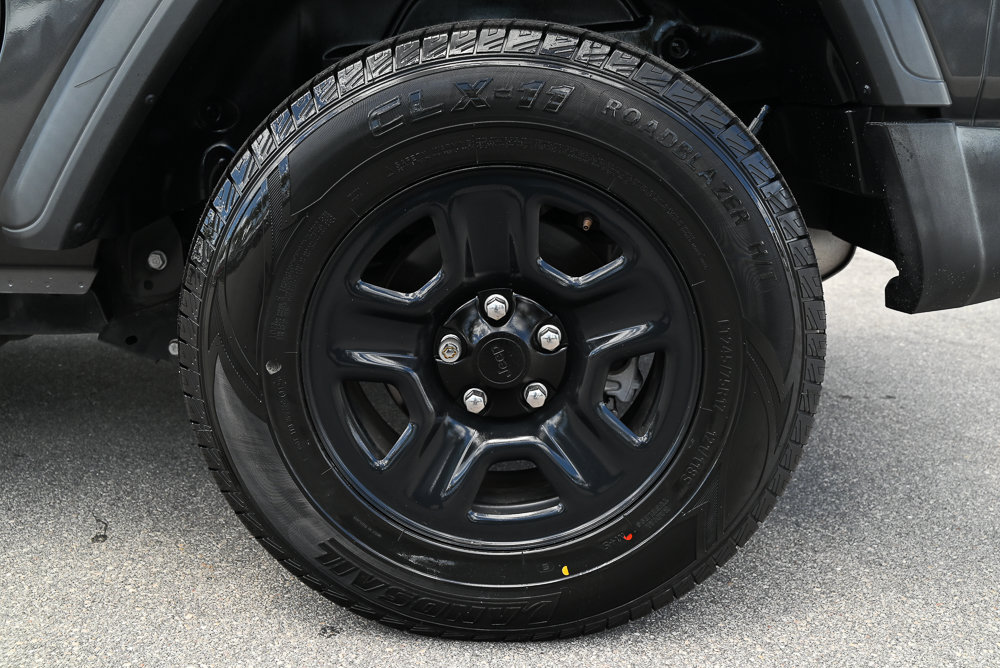 Used 2020 Jeep Wrangler Sport AWD/4WD image 8