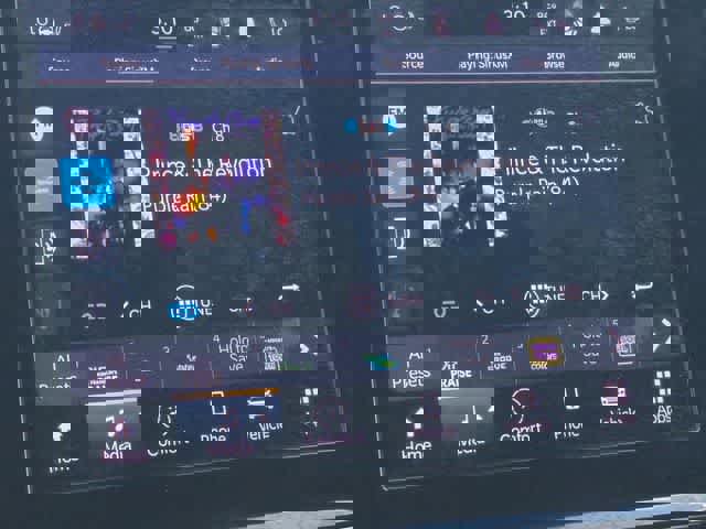 Used 2024 Jeep Grand Cherokee L Laredo image 29