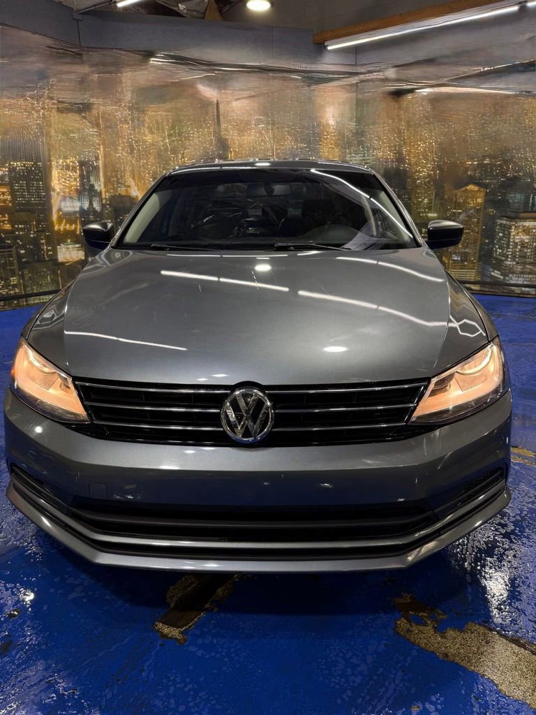 Used 2015 Volkswagen Jetta SE FWD image 6