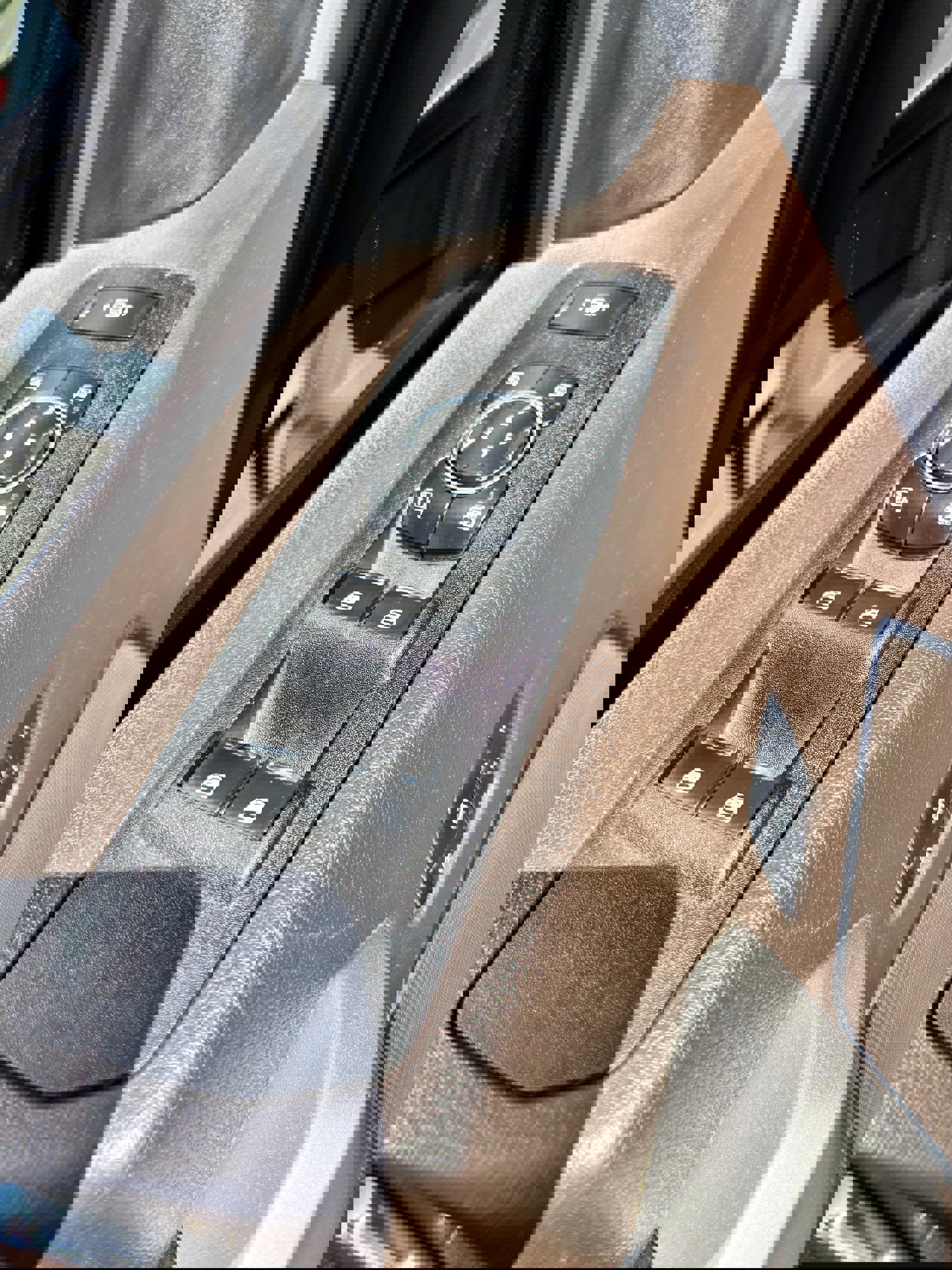 Used 2017 Ford F350 King Ranch w/ King Ranch Ultimate Package image 15