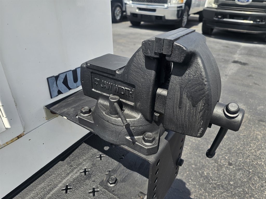 Used 2018 GMC Savana 3500 w/ Power Convenience Package RWD image 21