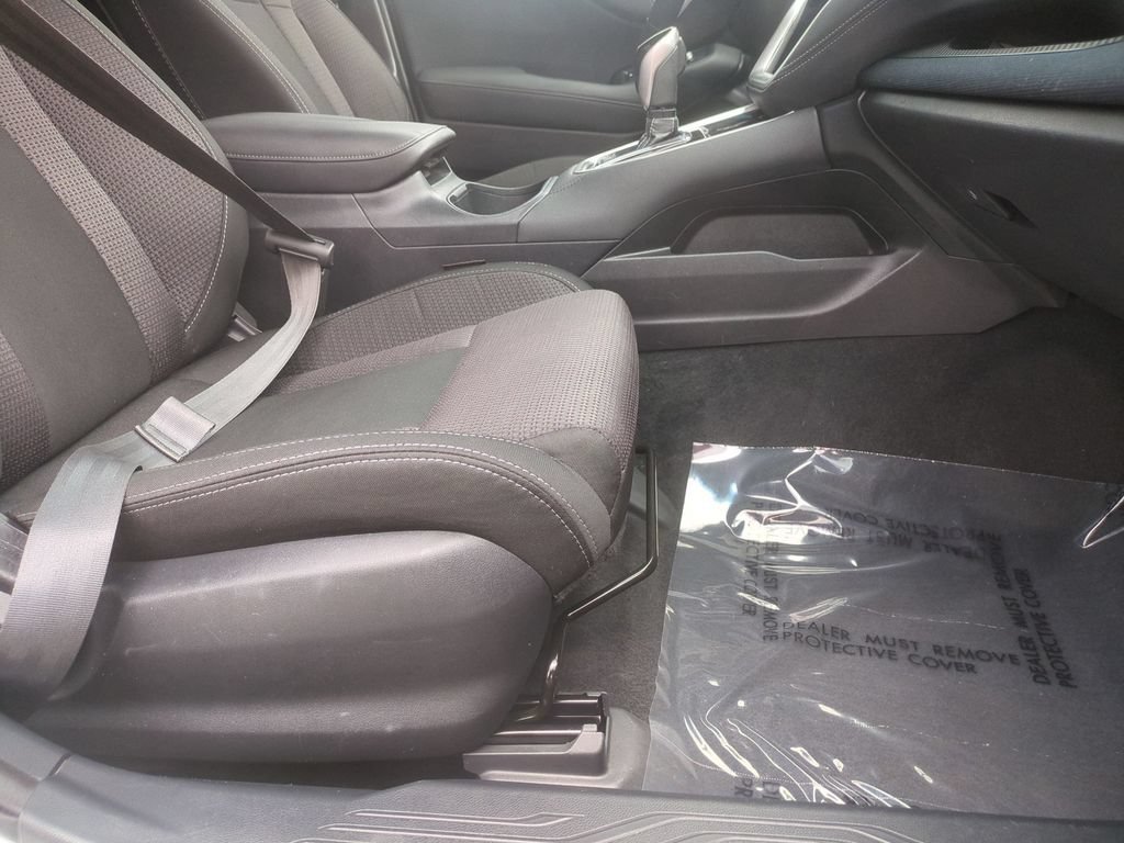 Used 2022 Subaru Outback Premium AWD/4WD image 19