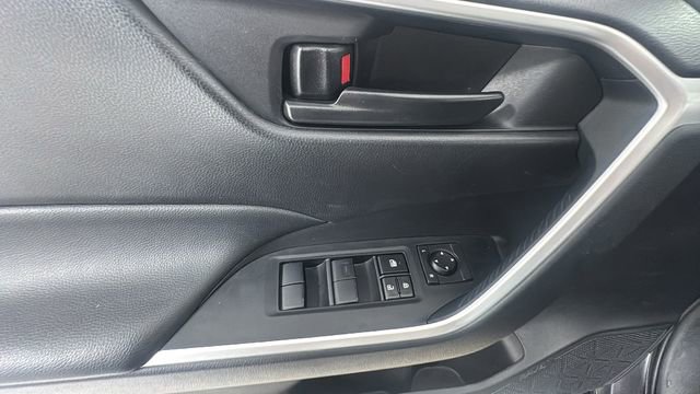 Used 2024 Toyota RAV4 LE image 19