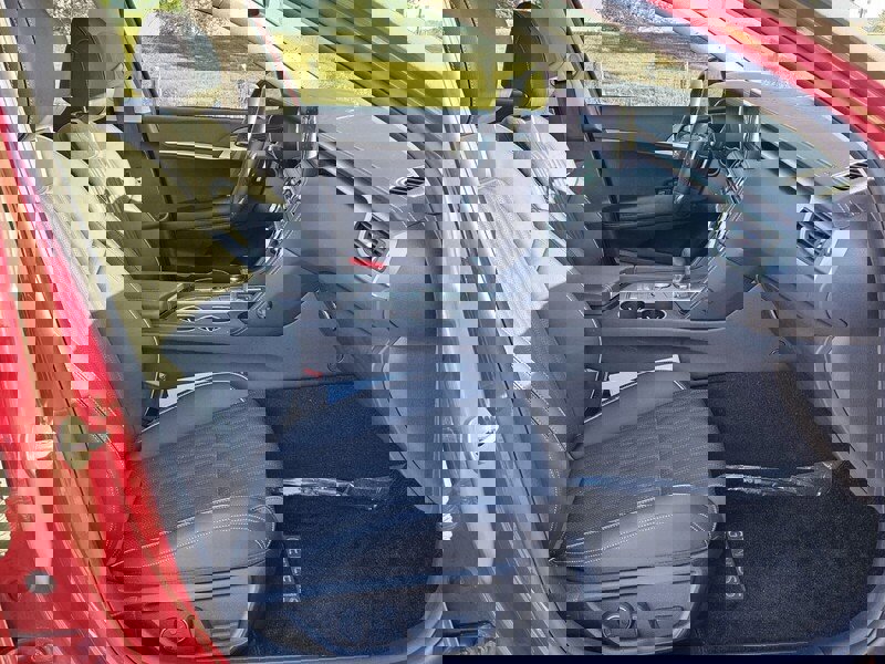 Used 2023 Genesis G70 3.3T image 14