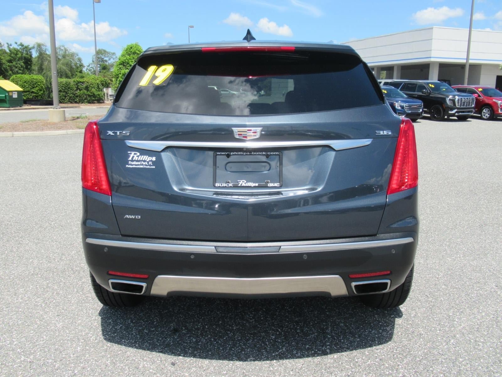 Used 2019 Cadillac XT5 Platinum AWD/4WD image 6
