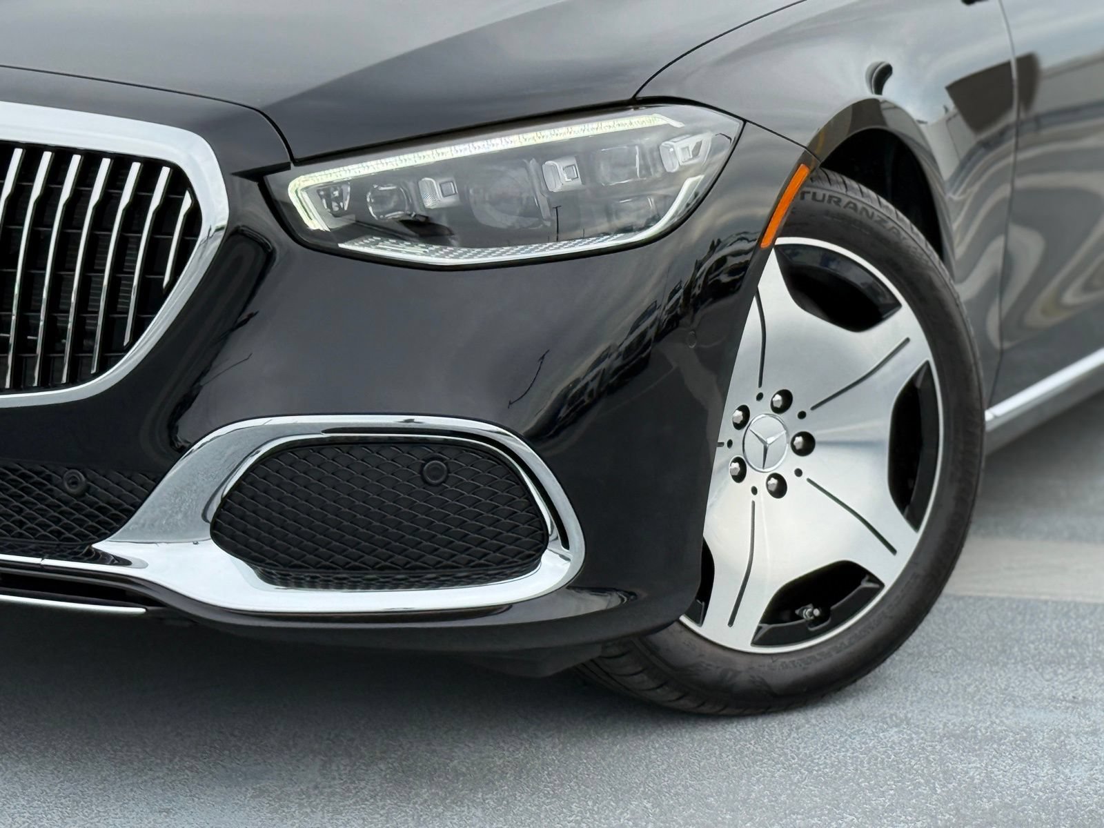 New 2026 Mercedes-Benz Maybach S 580 4MATIC image 5