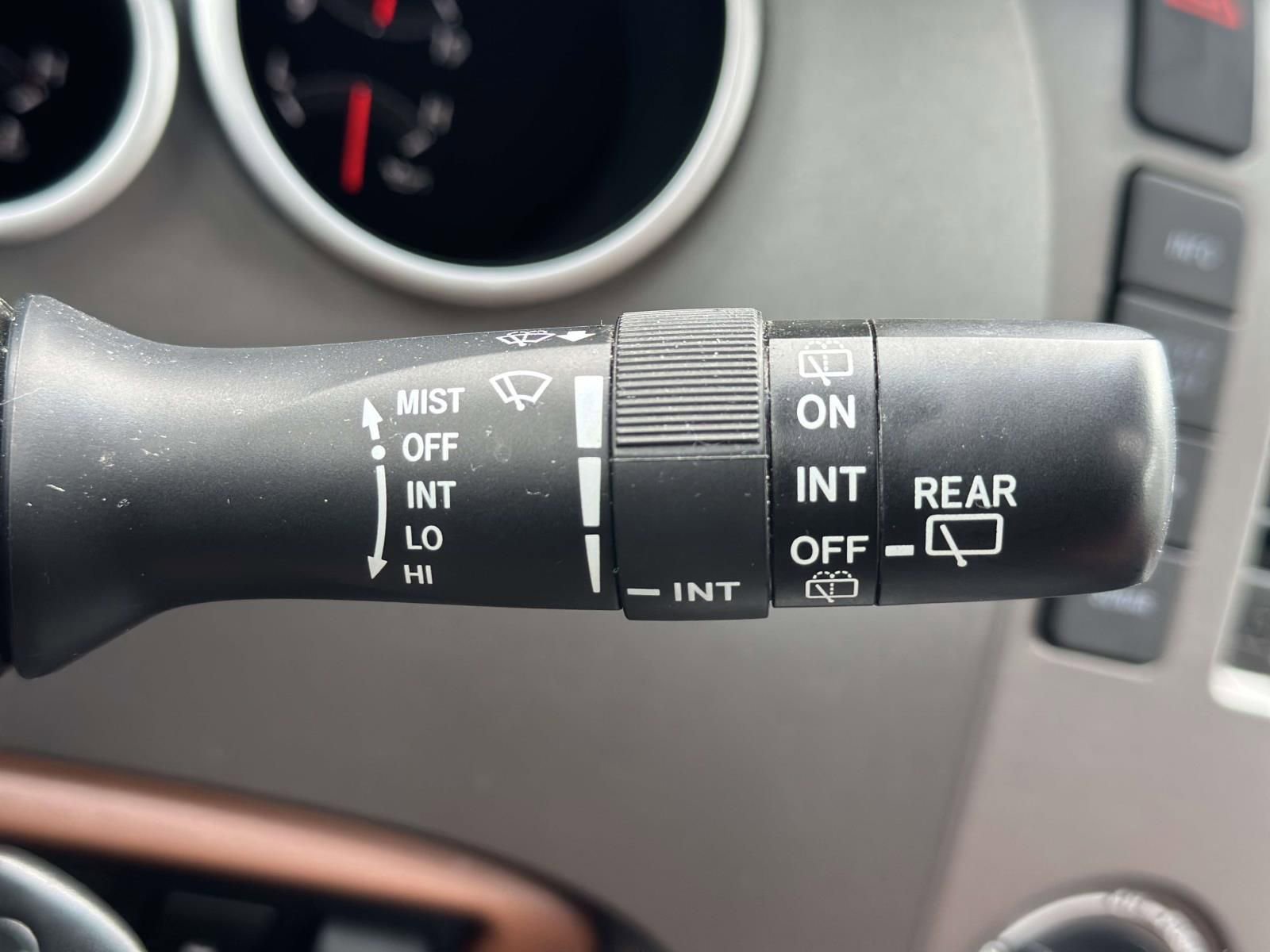 Used 2017 Toyota Sequoia Platinum AWD/4WD image 17