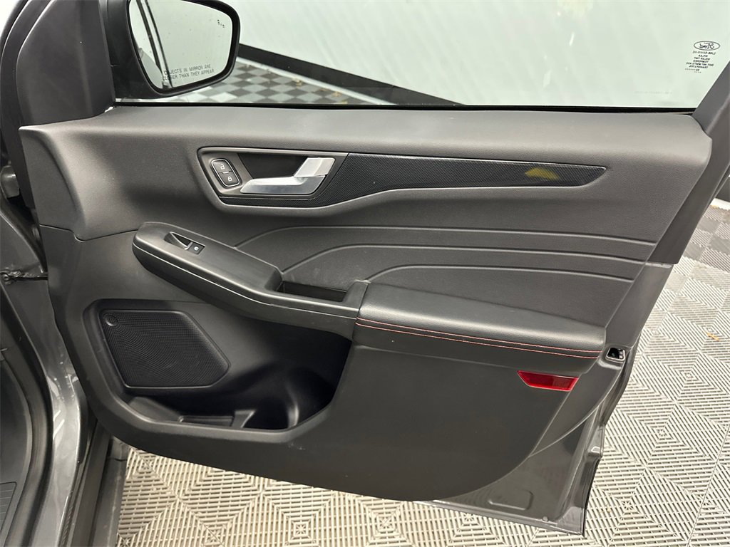 Used 2023 Ford Escape ST-Line w/ Tech Pack #1 image 15