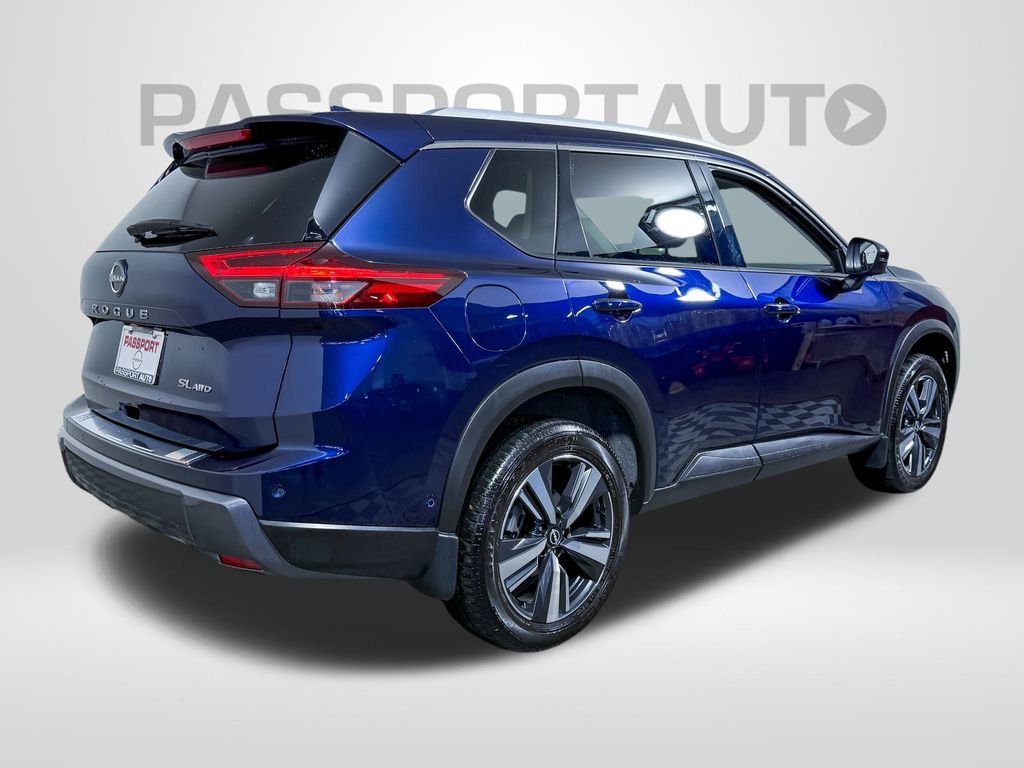 Certified 2024 Nissan Rogue SL image 9