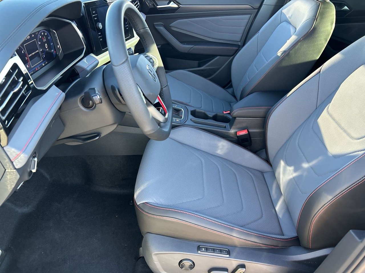 New 2027 Volkswagen Jetta GLI Autobahn FWD image 15