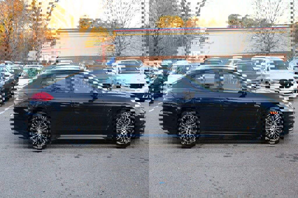 Used 2016 Porsche Panamera Edition image 9