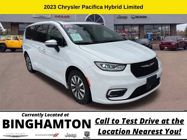 Used 2023 Chrysler Pacifica Limited